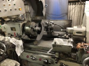 内面研削盤（山田工機）